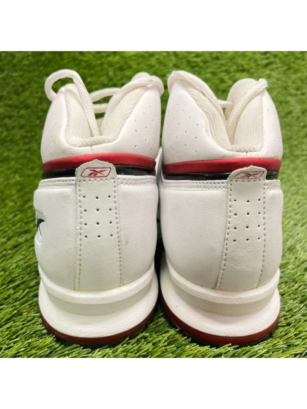 Reebok Avant Guard Mens Size 6.5 White Black Basketball Leather Shoes Sneakers